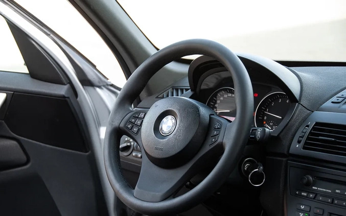 BMW X3 cena 26900 przebieg: 230000, rok produkcji 2005 z Wejherowo małe 781